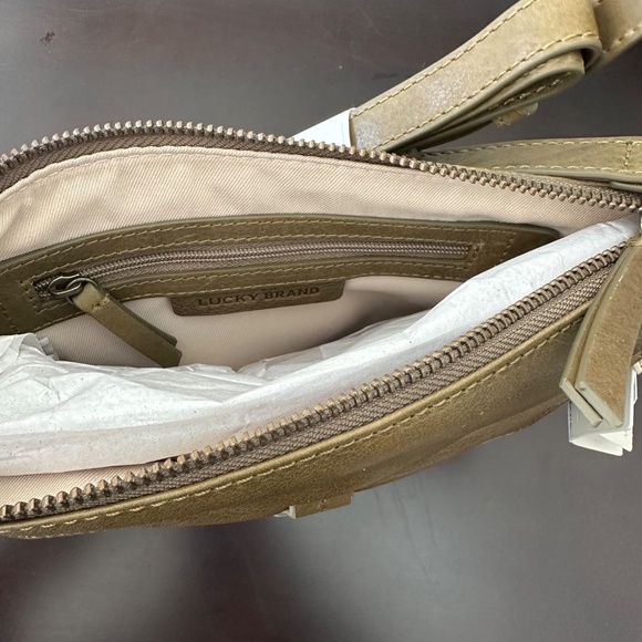 Lucky Brand Olive Crossbody Bag - Picture 8 of 9